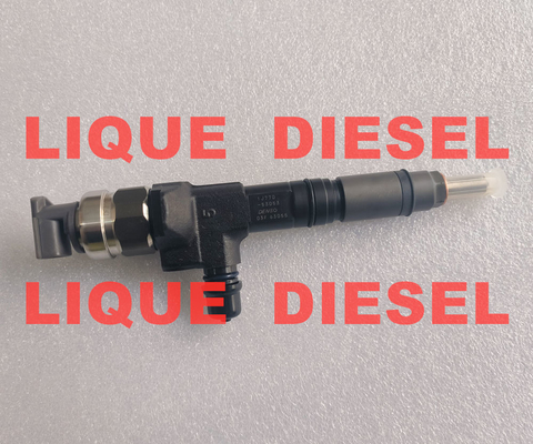 CHINA DENSO Injetor de combustível 295050-1320 1J770-53053 2950501320 1J770-53053 1J770-53052 1J770-53051 1J770-53050 fornecedor